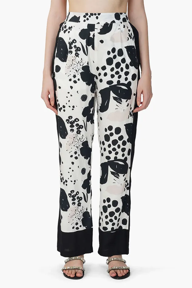 America and Beyond Garden Of Flowers Printed Pants Women Pants