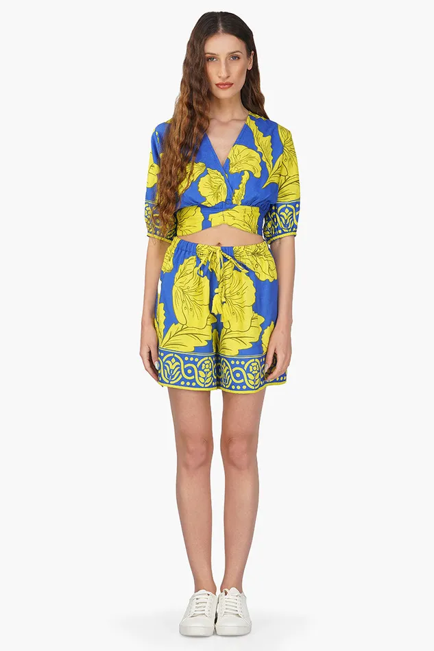 America and Beyond Tops Women Yellow Daze Printed Crop Top