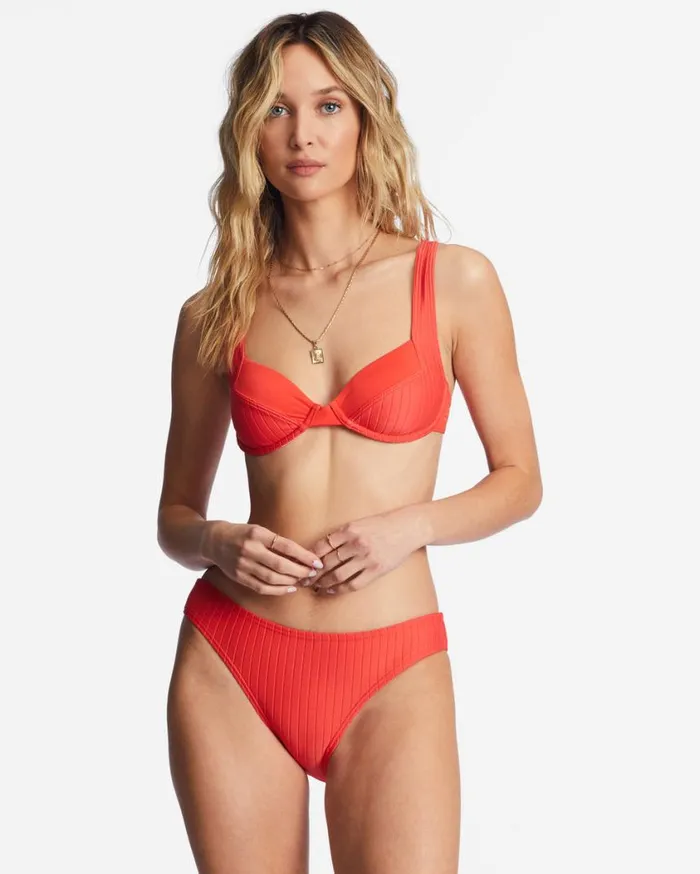 Billabong Lined Up Tyler Underwired Bikini Top Bright Poppy Womens Bikinis Billabong Lined Up Tyler Underwired Bikini Top Bright Poppy Womens Bikinis