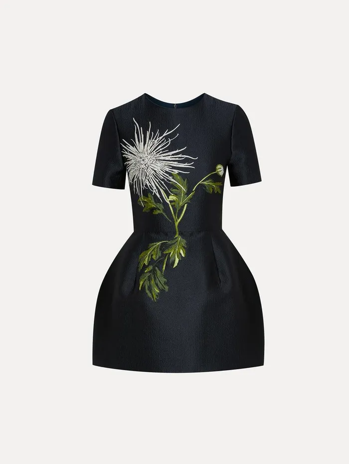 Chrysanthemum Jacquard Short Sleeve Dress White Navy Women Oscar De La Renta Dresses Chrysanthemum Jacquard Short Sleeve Dress White Navy Women Oscar De La Renta Dresses