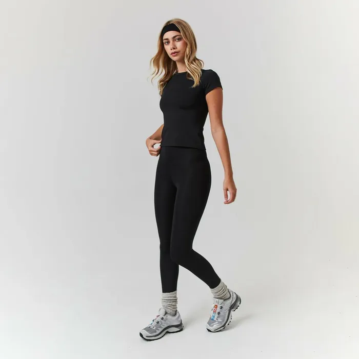 Closure London Second Skin Crop Top and Legging Set Black Women Sets