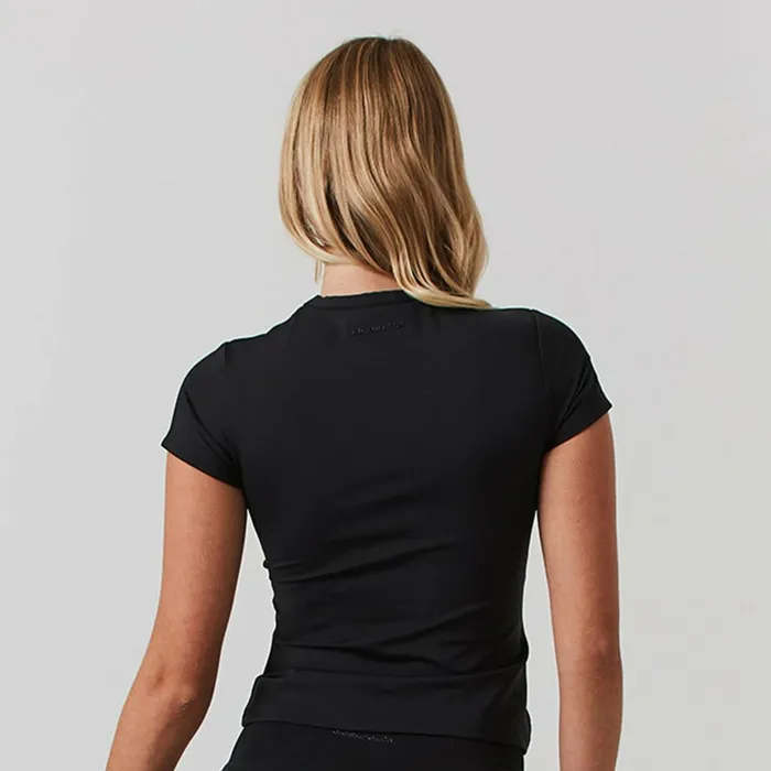 Closure London Second Skin Crop Top and Legging Set Black Women Sets