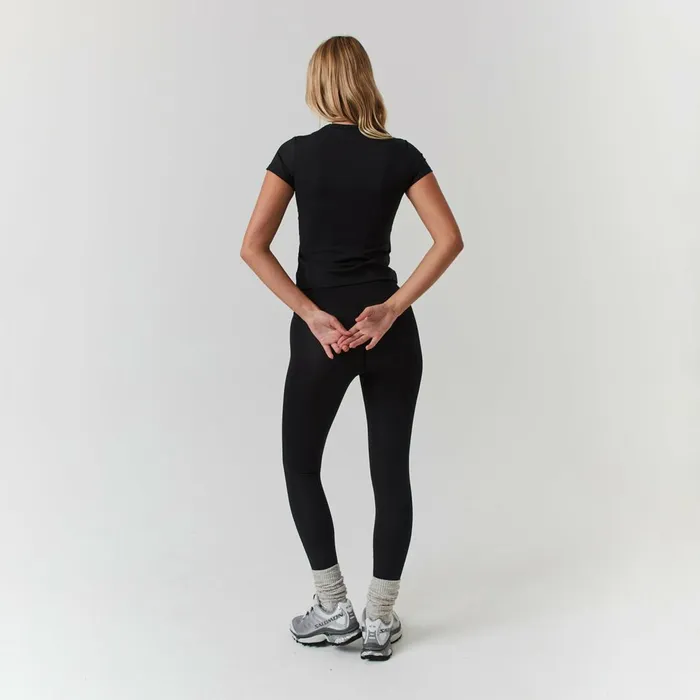 Closure London Second Skin Crop Top and Legging Set Black Women Sets