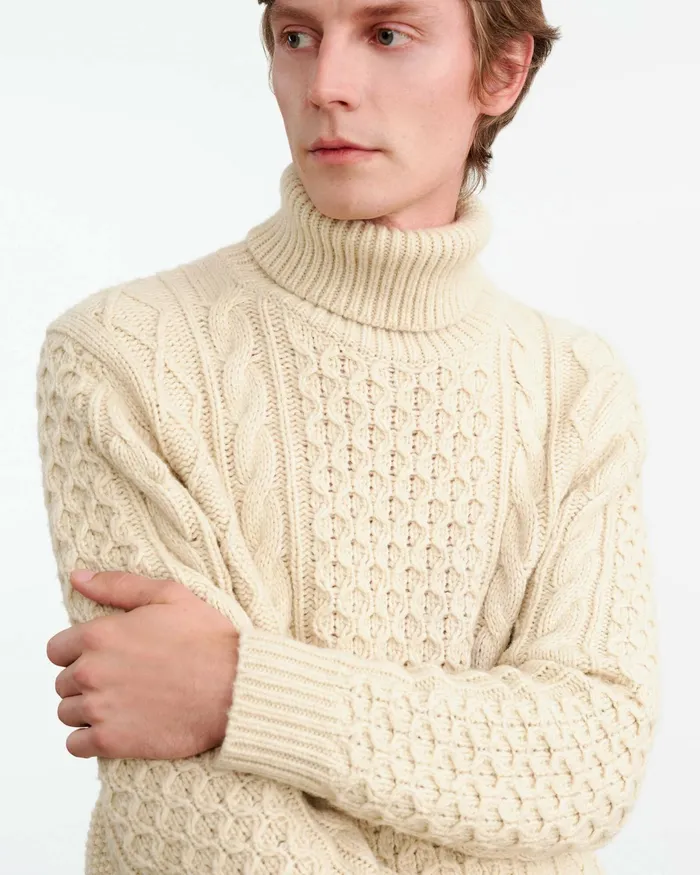 DEWEY TURTLENECK SWEATER Wheat Men Nili Lotan Sweaters