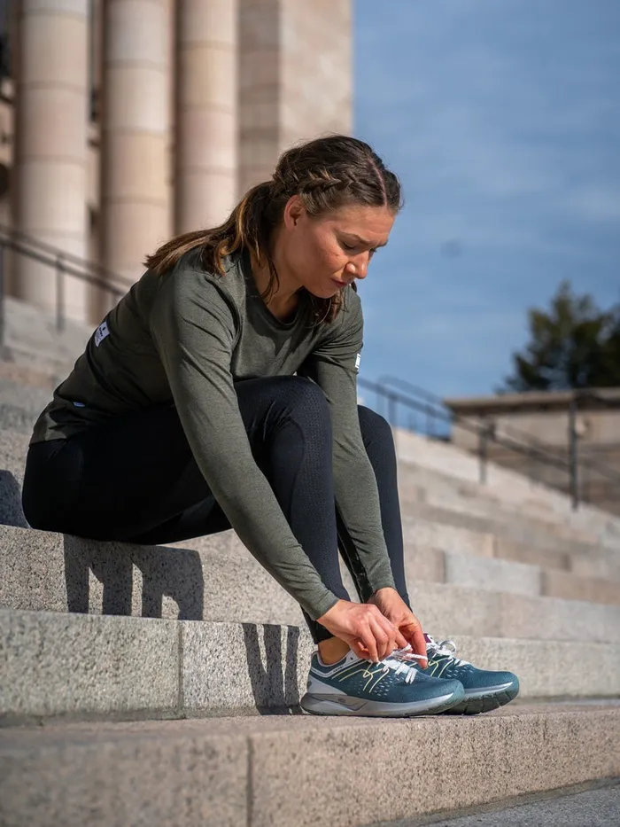 KARHU Synchron 15 Is A Premium Cushion Daily Trainer Women Karhu Running Shoes KARHU Synchron 15 Is A Premium Cushion Daily Trainer Women Karhu Running Shoes