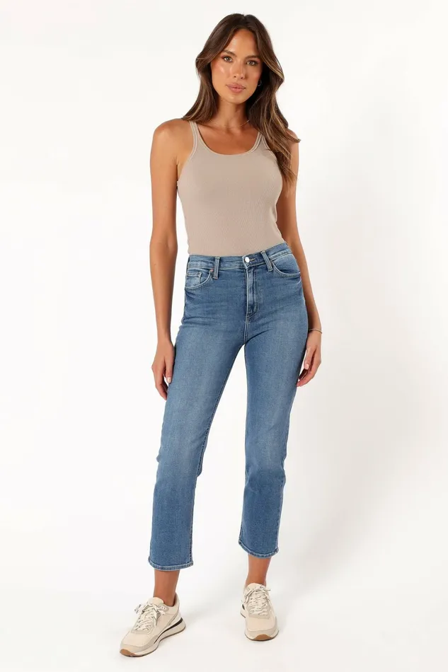 Lea High Rise Classic Straight Jean Medium Denim Women Denim Petal and Pup