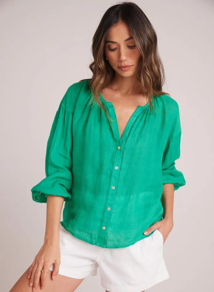 Long Sleeve Women Bella Dahl Shirred Neck Blouse 8211 Tropical Green