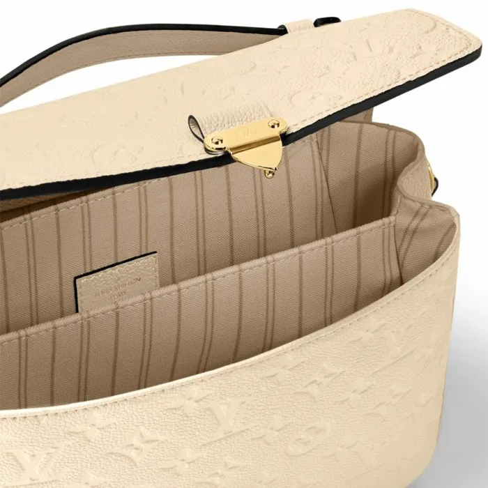Louis Vuitton Pochette Mtis Crme Beige M46552 8211 Louis Vuitton Handbag Store Women Louis Vuitton Shoulder and Totes