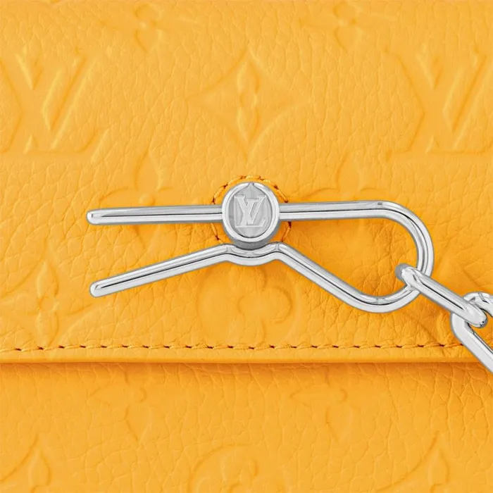 Louis Vuitton Steamer Wearable Wallet M82917 Jaune Mat 8211 Louis Vuitton Handbag Store Women Louis Vuitton Wallets