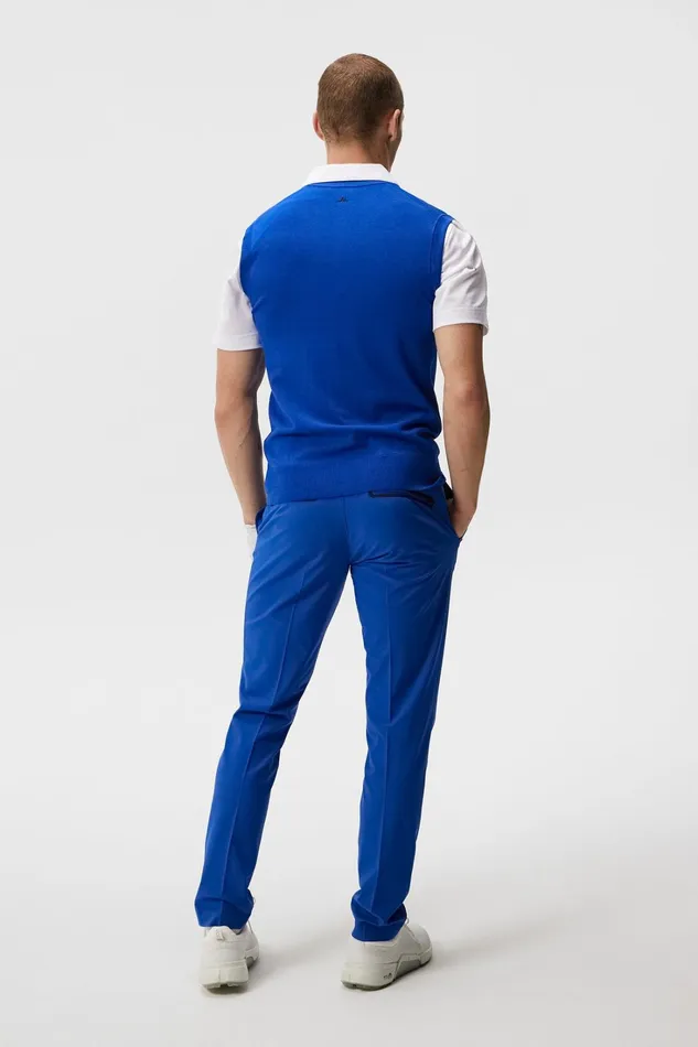 Men Liam Knitted Vest Surf The Web JLindeberg Knitwear Men Liam Knitted Vest Surf The Web JLindeberg Knitwear