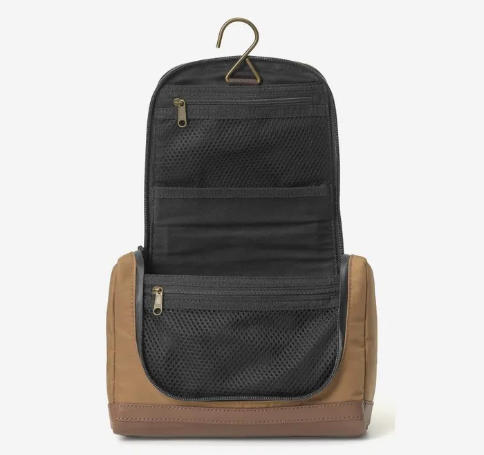 MenWomen Johnston and Murphy Travel Accessories Hudson Waterproof Travel Kit Cognac MenWomen Johnston and Murphy Travel Accessories Hudson Waterproof Travel Kit Cognac