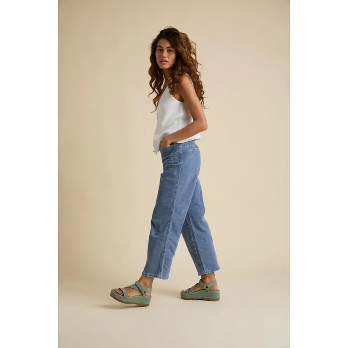 Reef Vista Higher Luna Frosty Suede Women Sandals Reef Vista Higher Luna Frosty Suede Women Sandals