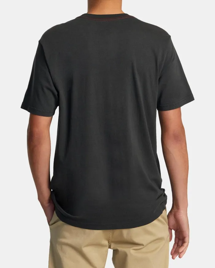 RVCA Short Sleeves Hawaii Island Flora Tee Pirate Black 8211 Men