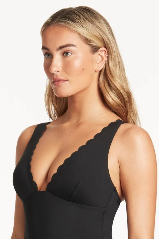 Sea Level One Pieces Scallop Longline Tri One Piece Scallop 8211 Women