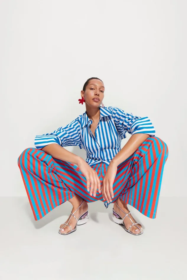 Simon Miller Sets Women Loch Striped Poplin Button Up In Blue Stripe Cotton Simon Miller Sets Women Loch Striped Poplin Button Up In Blue Stripe Cotton