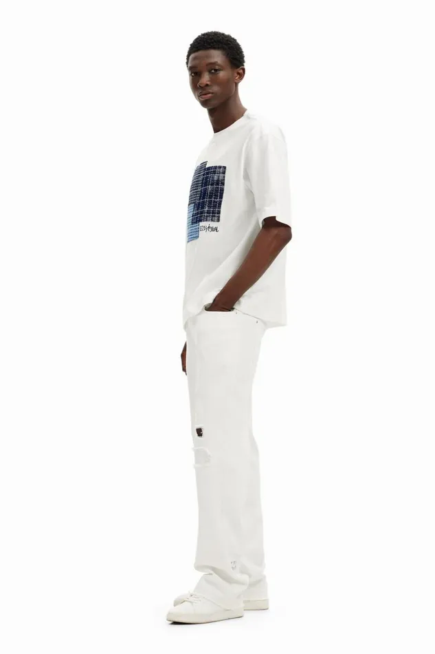 Tshirts Men Desigual Tshirt With Central Patch White