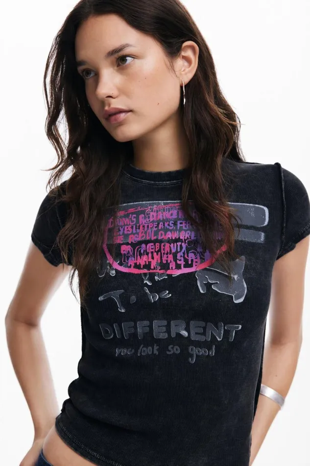 TShirts Women Desigual Tshirt Black