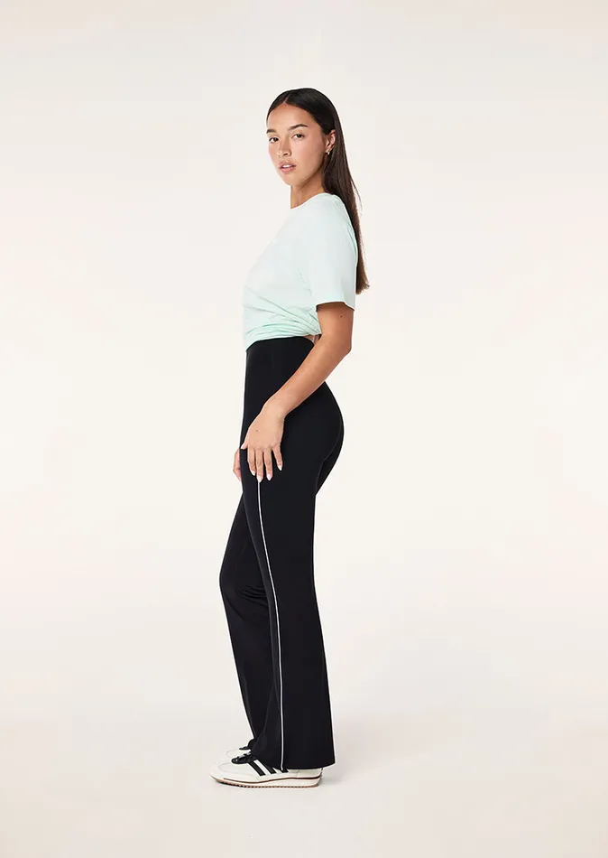 Tees AERO SHORT SLEEVE TEE IN HINT OF MINT 8211 PE Nation Women