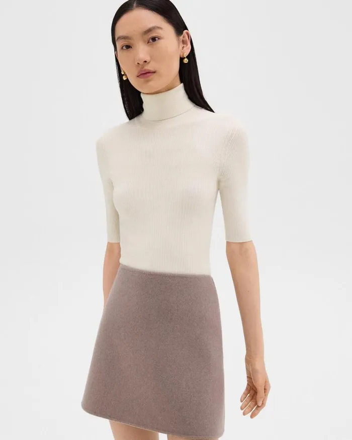 Theory Leenda ShortSleeve Turtleneck In Regal Wool New Ivory Women Sweaters Cardigans Theory Leenda ShortSleeve Turtleneck In Regal Wool New Ivory Women Sweaters Cardigans