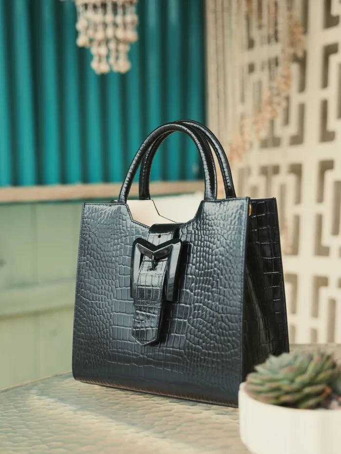 Totes Women Buckled Medium Croco Black Leather Tote Bag with Detachable Strap Black Mac Duggal