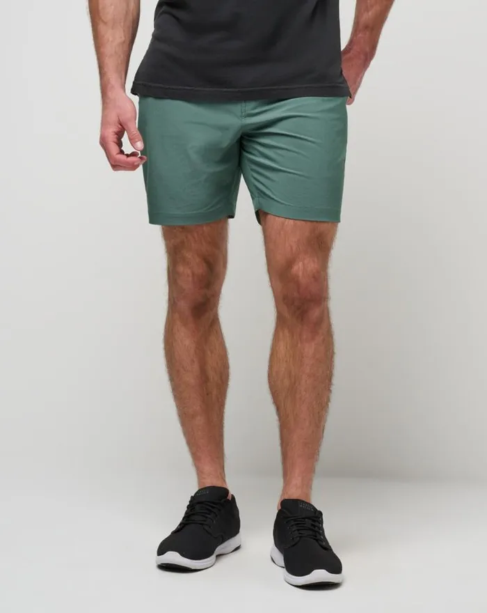 TravisMathew BAGGAGE CLAIM SHORT 7IN Balsam Green Men Shorts