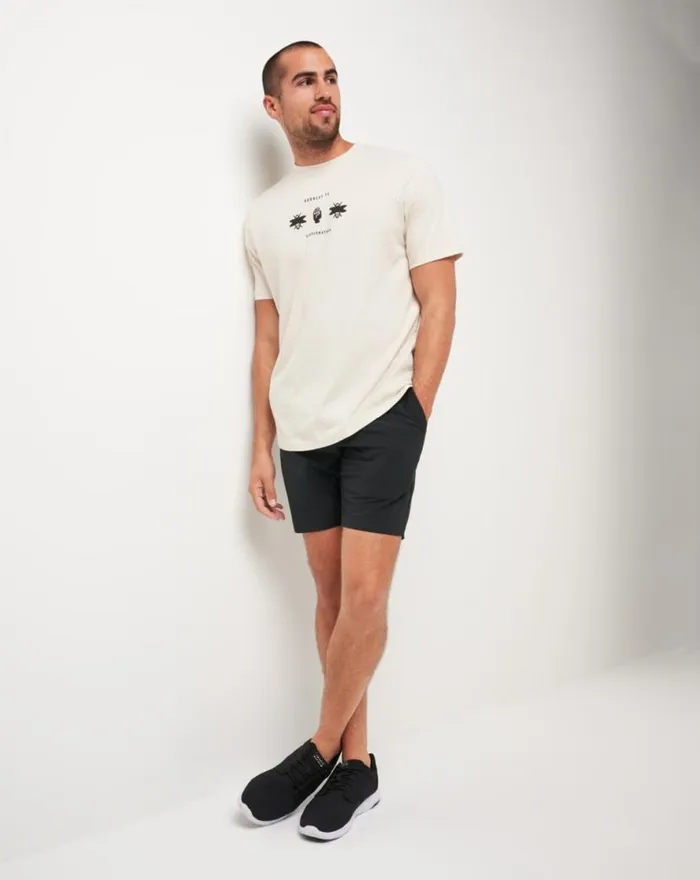 TravisMathew BURNLEY WINNING POINT TEE Moonbeam Men Tees TravisMathew BURNLEY WINNING POINT TEE Moonbeam Men Tees