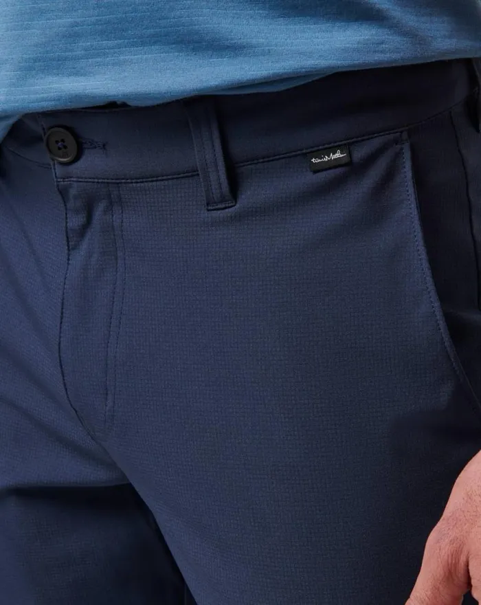 TravisMathew WANDERLUST SHORT 9IN Mood Indigo Men Shorts TravisMathew WANDERLUST SHORT 9IN Mood Indigo Men Shorts