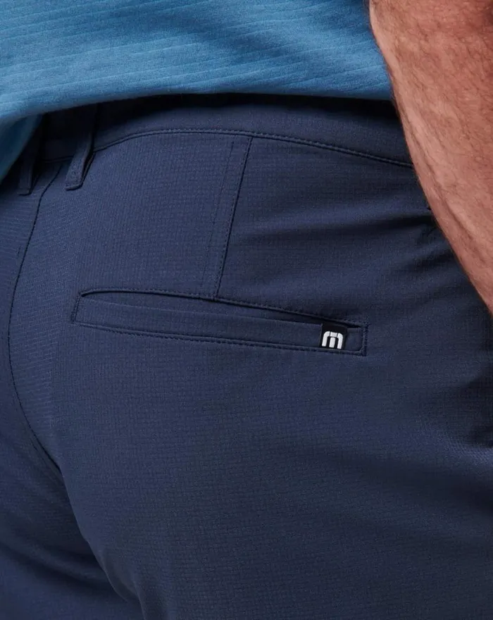 TravisMathew WANDERLUST SHORT 9IN Mood Indigo Men Shorts TravisMathew WANDERLUST SHORT 9IN Mood Indigo Men Shorts