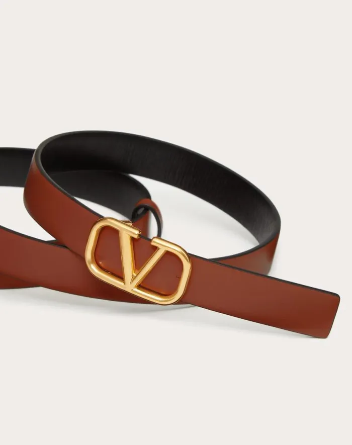Valentino Belts Woman Reversible Vlogo Signature Belt In Glossy Calfskin 20 Mm For Woman In Blackpure Red Blackpure Red