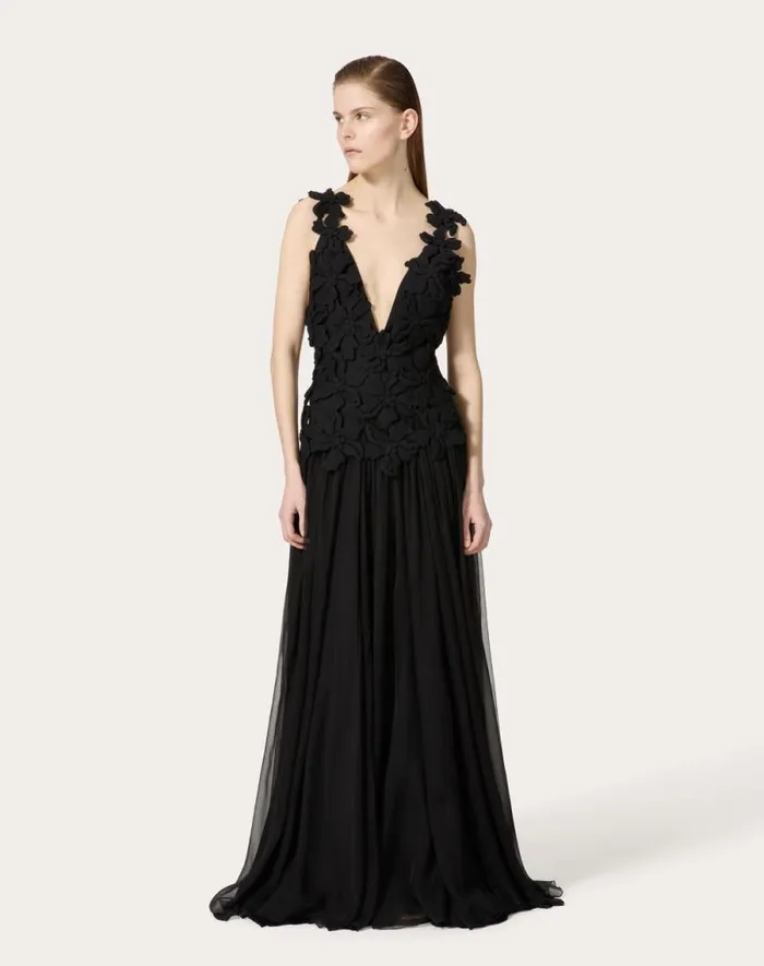 Valentino Gowns Woman Embroidered Crepe Couture Long Dress For Woman In Black Black Valentino Gowns Woman Embroidered Crepe Couture Long Dress For Woman In Black Black