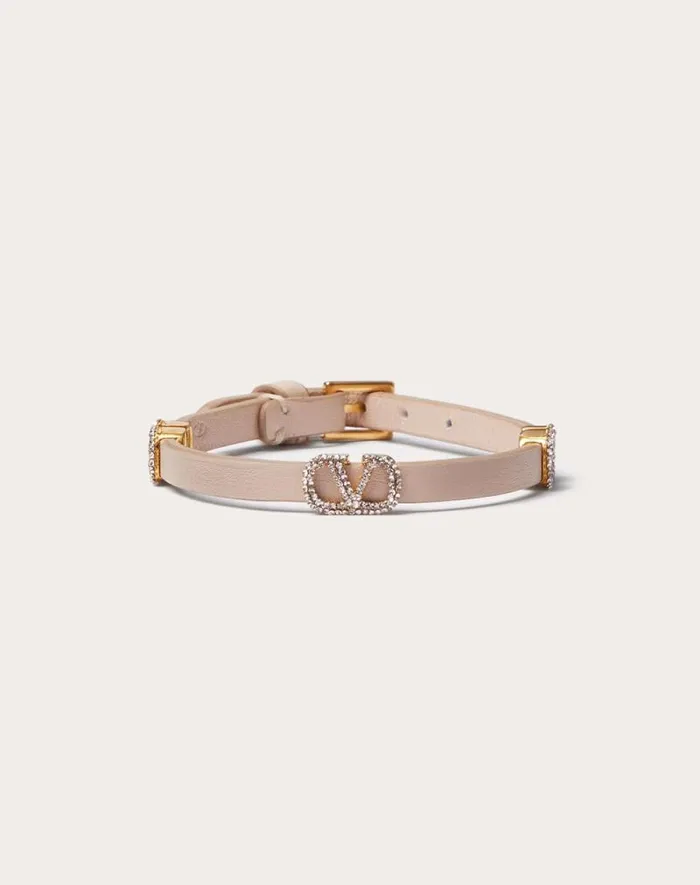 Valentino Jewelry Woman Vlogo Signature Leather Bracelet For Woman In Powder Rose Powder Rose Valentino Jewelry Woman Vlogo Signature Leather Bracelet For Woman In Powder Rose Powder Rose