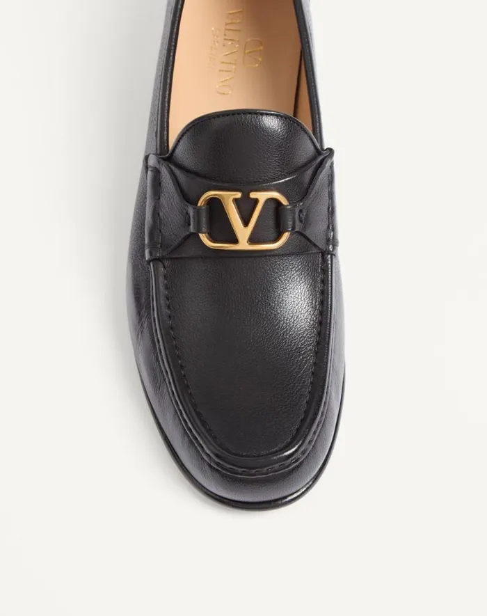 Valentino Laceups And Loafers Man Vlogo Signature Buffalo Loafer For Man In Bark Brown Bark Brown Valentino Laceups And Loafers Man Vlogo Signature Buffalo Loafer For Man In Bark Brown Bark Brown