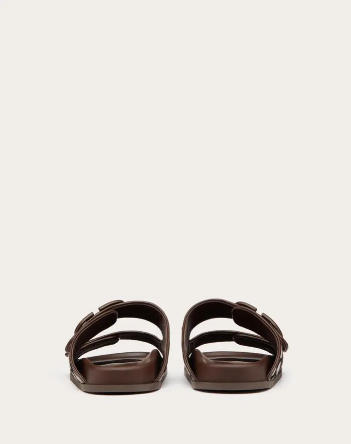 Valentino Sandals Man Vlogo Toile Iconographe Sandal For Man In Beigeblack Beigeblack Valentino Sandals Man Vlogo Toile Iconographe Sandal For Man In Beigeblack Beigeblack