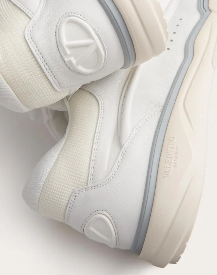 Valentino Sneakers Man Calfskin Leather Midtop Runboot Sneaker For Man In White White Valentino Sneakers Man Calfskin Leather Midtop Runboot Sneaker For Man In White White