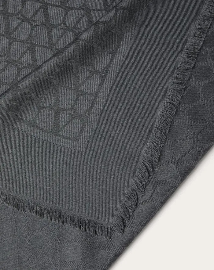 Valentino Soft Accessories Woman Toile Iconographe Wool And Silk Shawl For Woman In Navy Navy Valentino Soft Accessories Woman Toile Iconographe Wool And Silk Shawl For Woman In Navy Navy