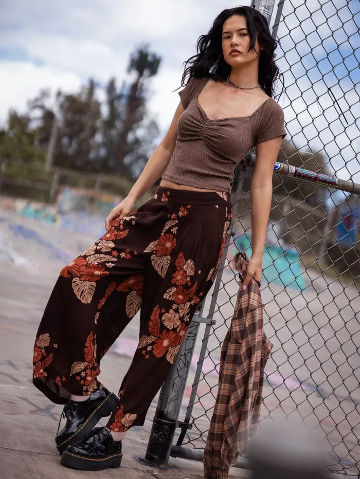 Waverly Woman Pants 8211 Dark Chocolate Womens Volcom Bottoms