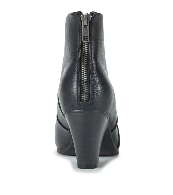 Women Baretraps Booties Liberty Block Heel Bootie Black