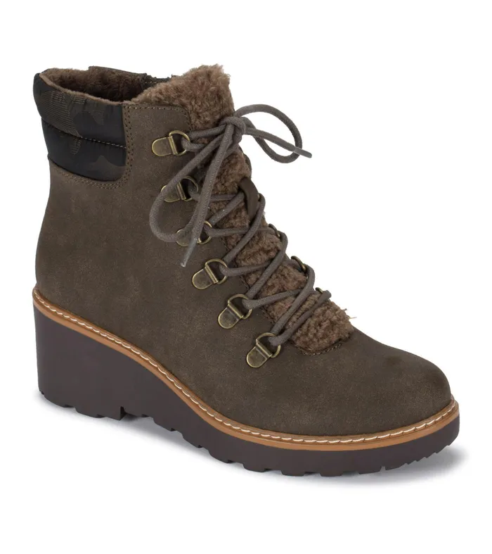 Women Baretraps Booties Nasha Lace Up Wedge Bootie Moss Camo