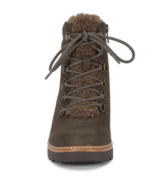 Women Baretraps Booties Nasha Lace Up Wedge Bootie Moss Camo