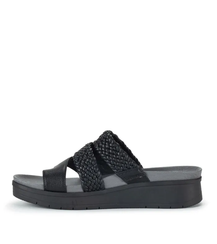 Women Baretraps Slides and Slip On Sandals Gwendalyn Slide Sandal Black