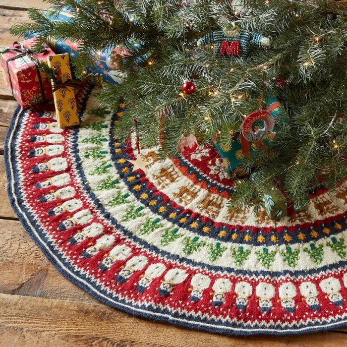 Women Heirloom Holiday Mix Tree Skirt Sundance Catalog Decor
