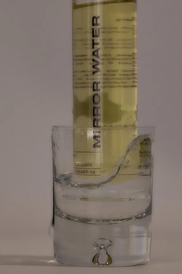 Women Home and Body DISSH MIRROR WATER SMOOTH BODY OIL 100ML