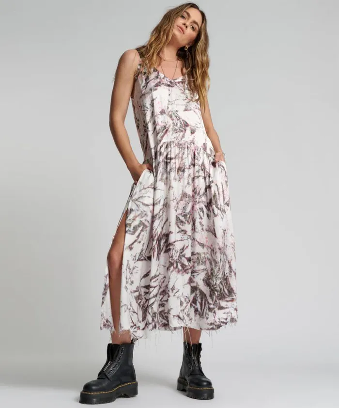 Women ILLUSIONS RUNAWAY HAND PRINTED CAMI DRESS One Teaspoon Midi and Maxi Dresses Women ILLUSIONS RUNAWAY HAND PRINTED CAMI DRESS One Teaspoon Midi and Maxi Dresses