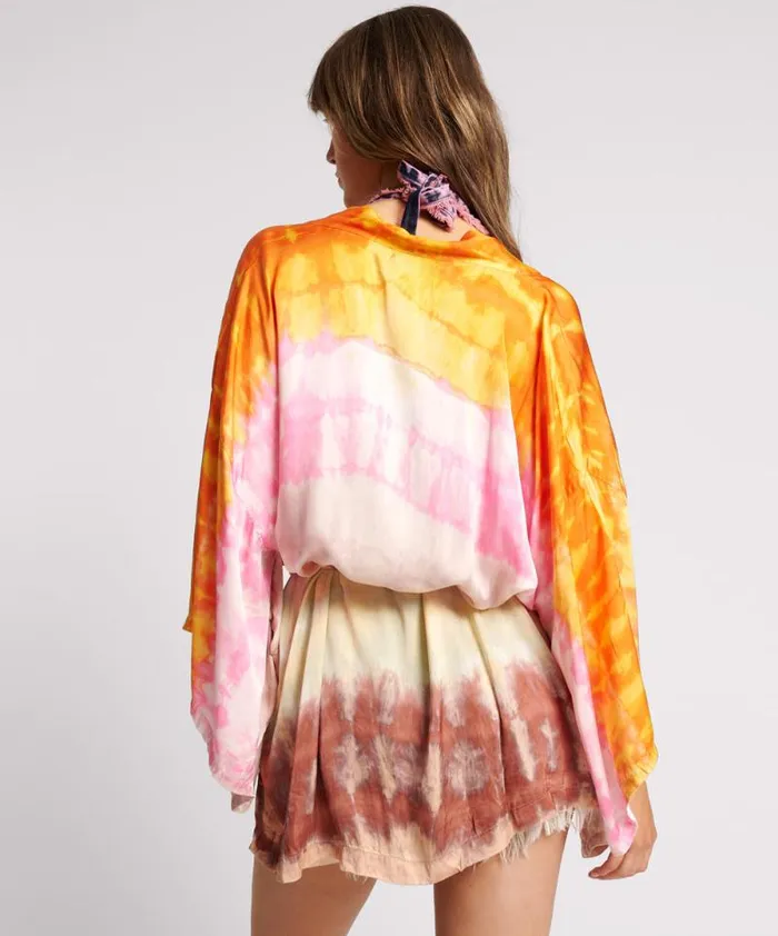Women MIRAGE HAND DYED SATIN KIMONO One Teaspoon Jackets