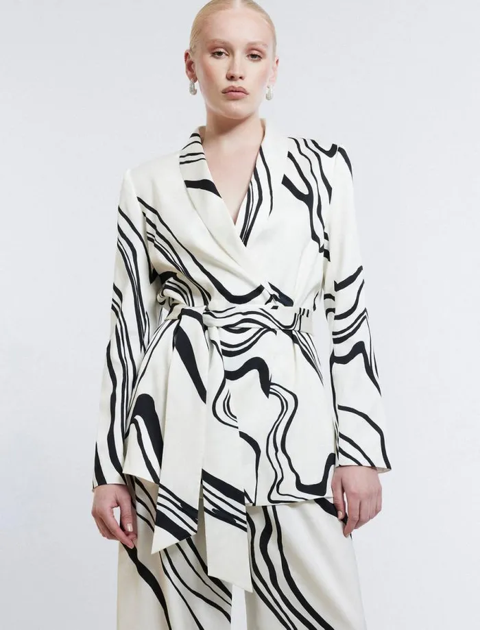 Women Salome Belted Blazer Gardenia Combo BCBG Outerwear