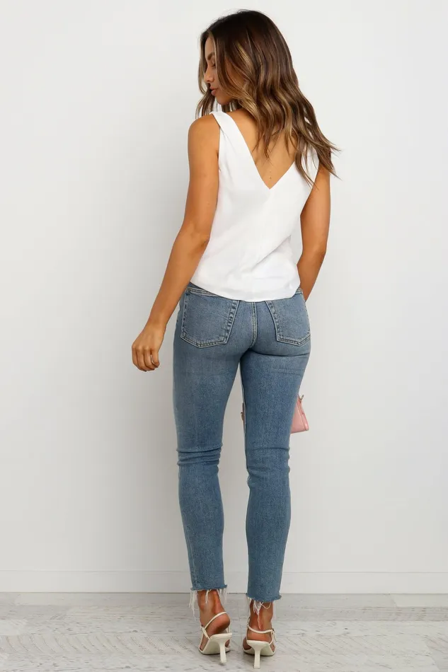 Women Vinita Top White Tops Petal and Pup