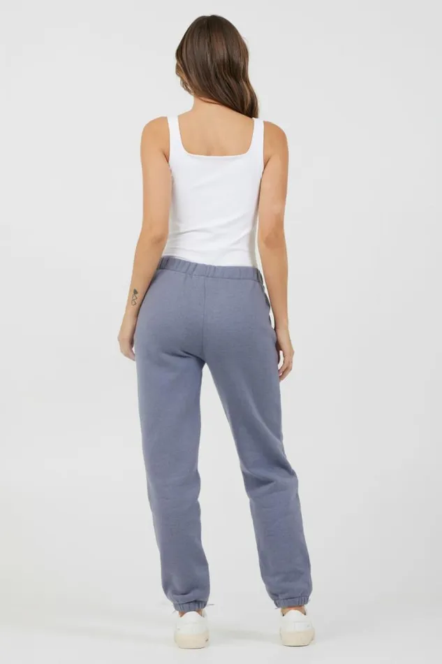 Women Vintage Havana All Bottoms Storm Blue Essentials Fleece Joggers Storm Blue