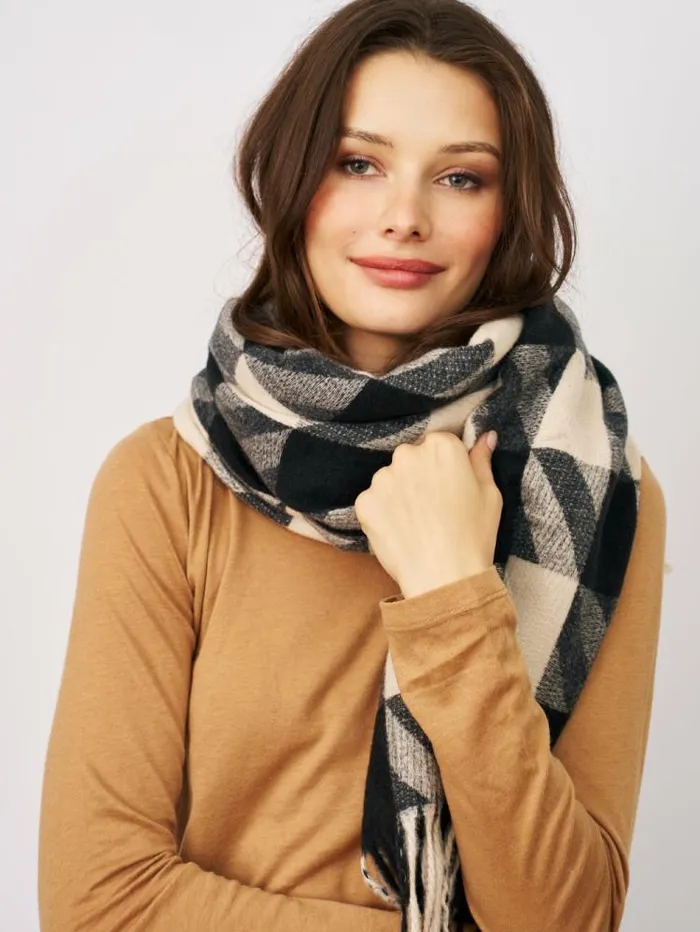 Women Vintage Havana Scarf Ruanas HOUNDSTOOTH TASSEL SCARF 8211 BLACK Black Women Vintage Havana Scarf Ruanas HOUNDSTOOTH TASSEL SCARF 8211 BLACK Black